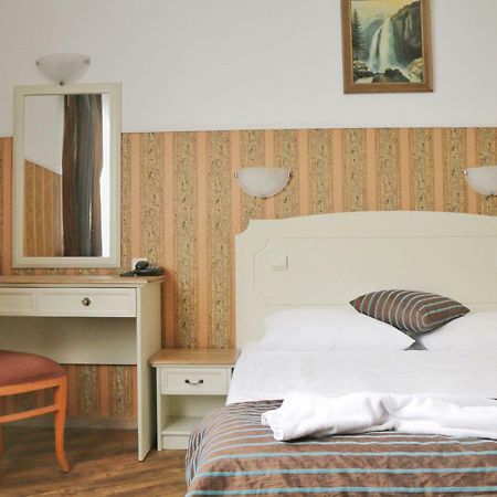 Green Hotel Alexander Palace Σόφια Εξωτερικό φωτογραφία